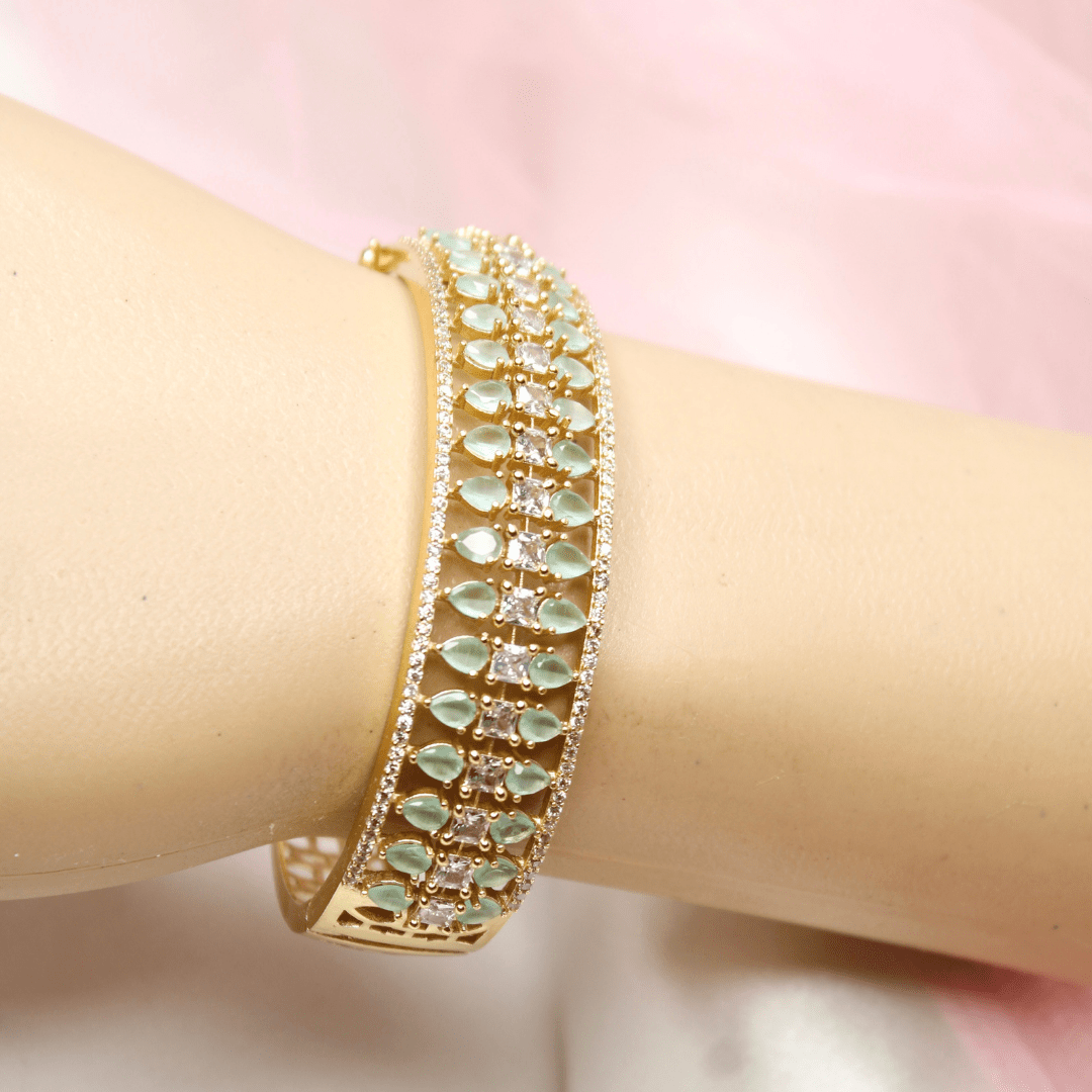 Royal Stone Teardrop Kada - MINT