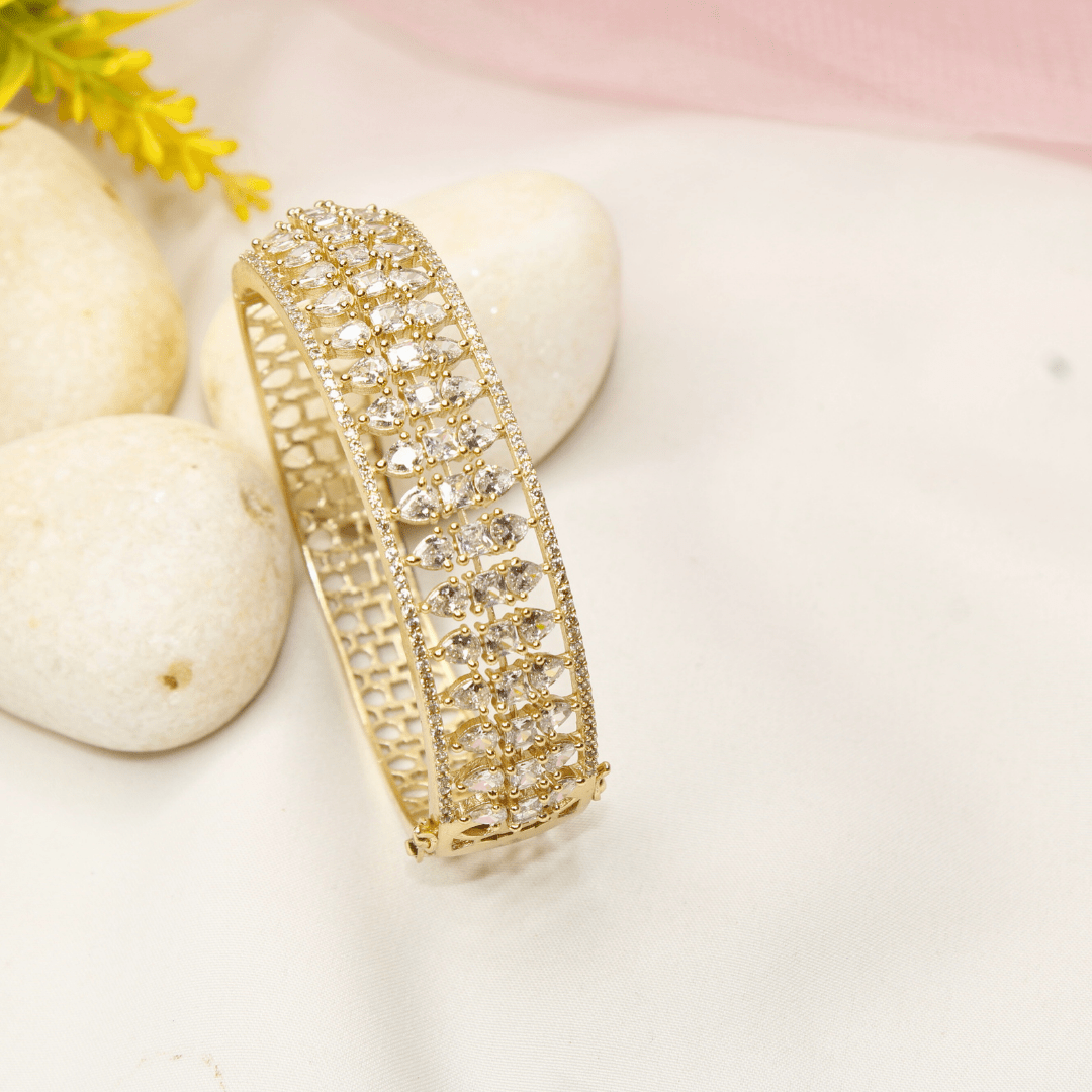 Royal Stone Teardrop Kada - WHITE