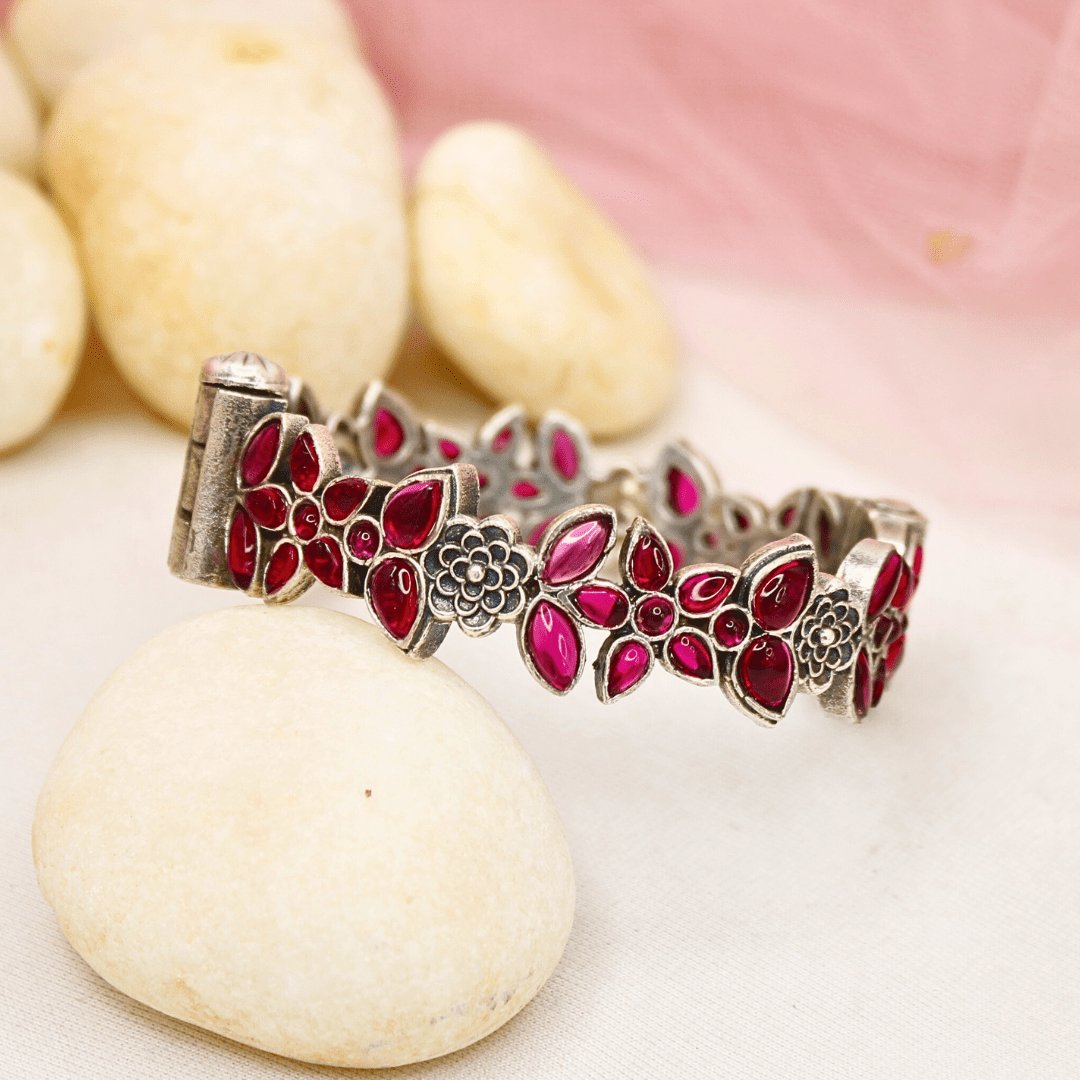 Ruby Red Floral Vine Kada – Tribal Silver Fini