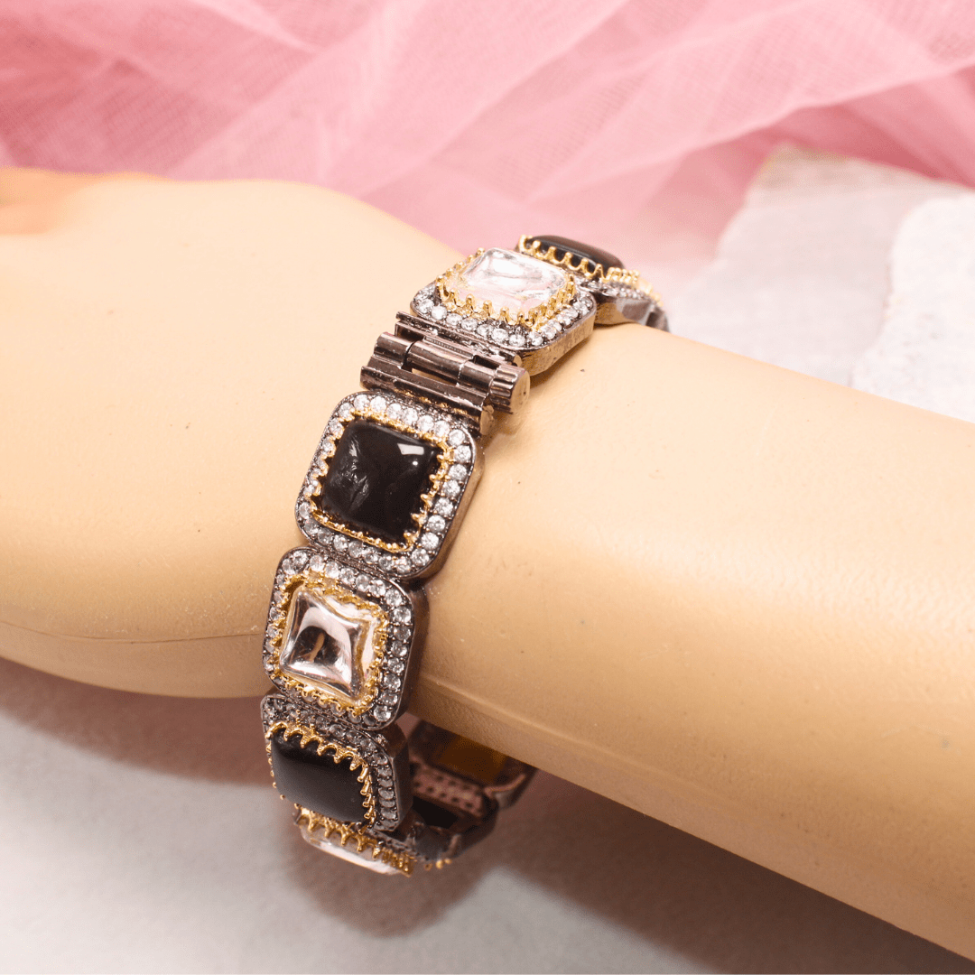 SABYASACHI INSPIRED KADA - BLACK & POLKI