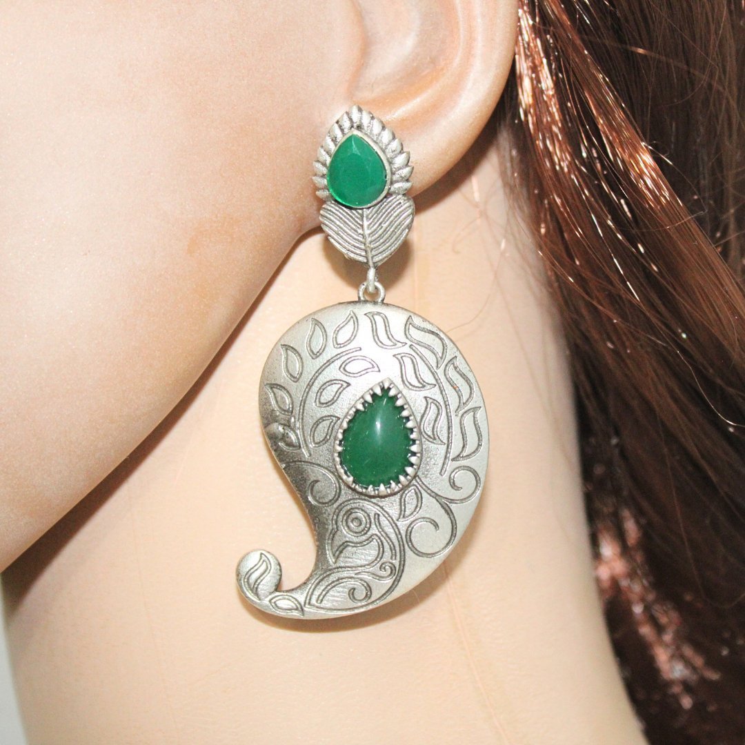 SILVER LOOK ALIKE KUNJ KALI EARRING-GREEN