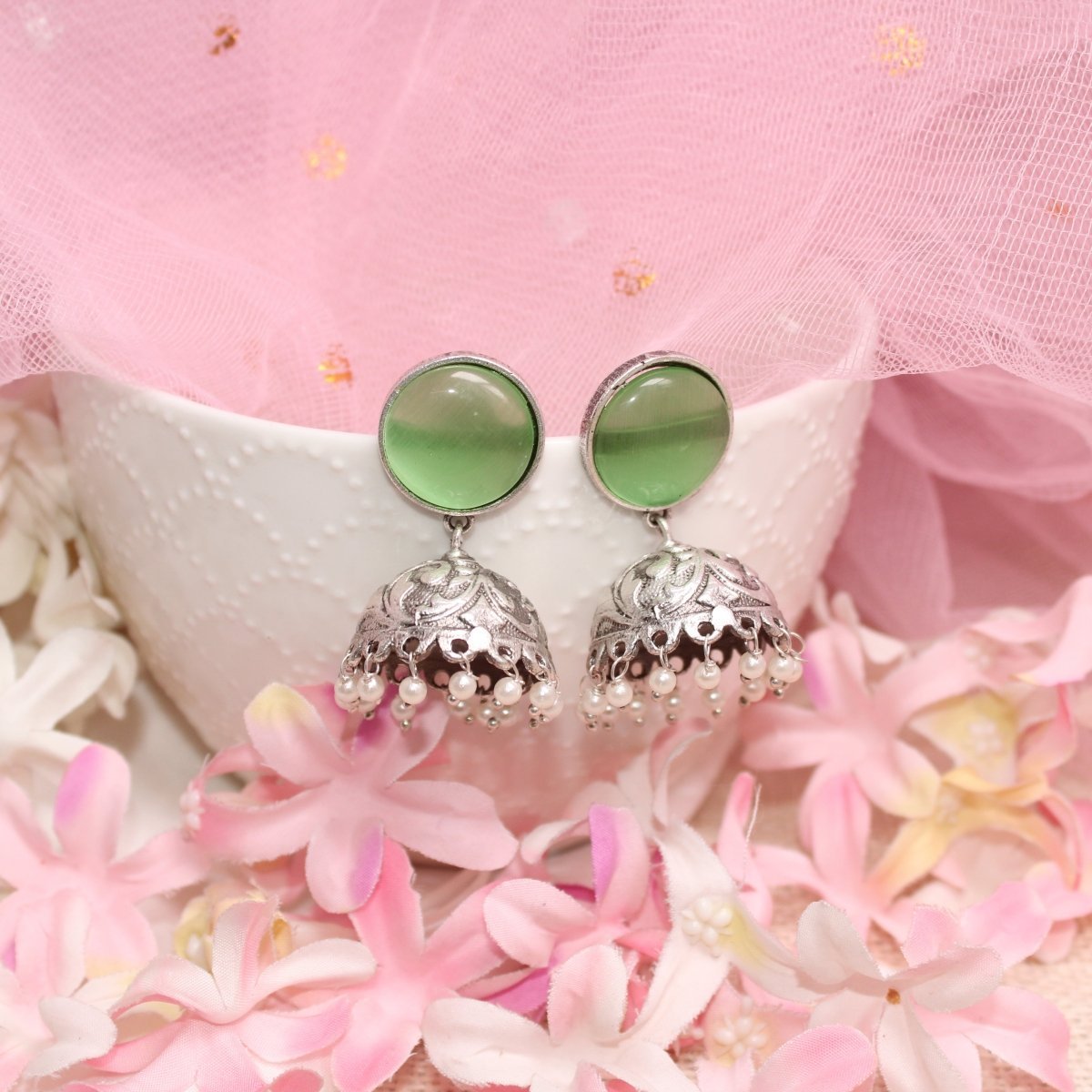 SILVER LOOK ALIKE MONALISA STONE JHUMKI - LIGHT GREEN