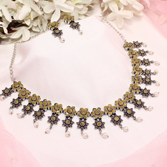 Sitara Necklace Set-Yellow – front product view