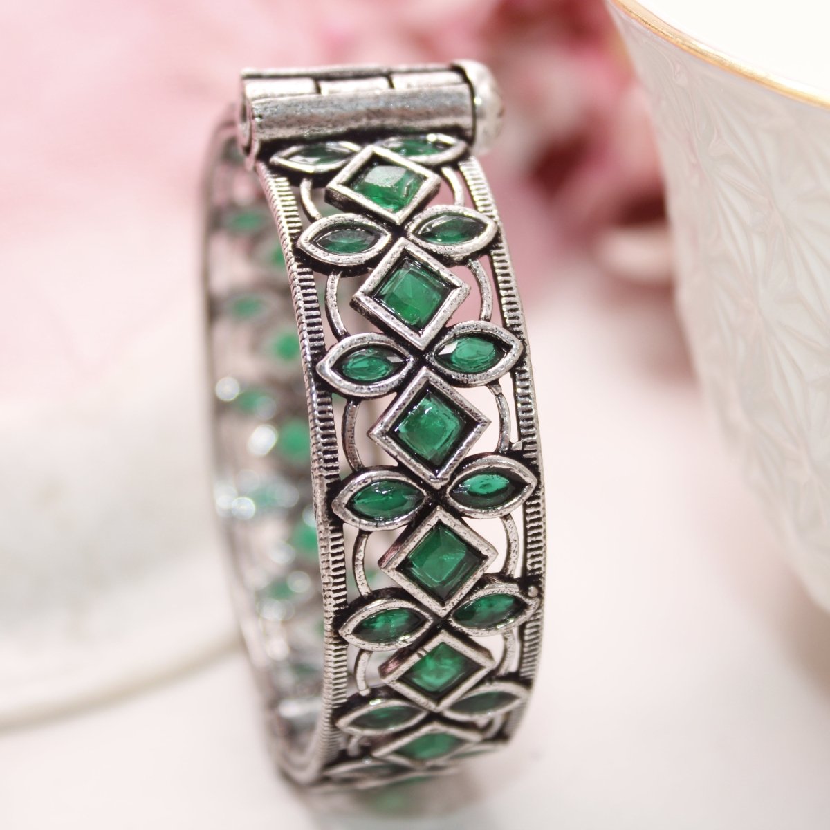 STONE CUTWORK KADA - GREEN