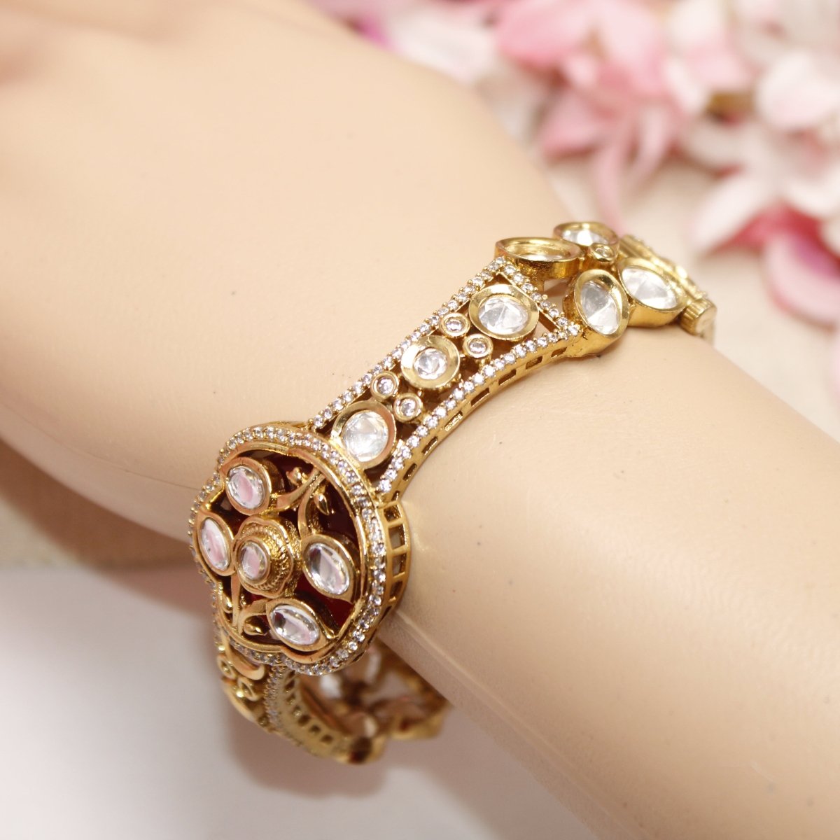 TRADITIONAL STONE & ZIRCON WITH CUTWORK KADA - RED