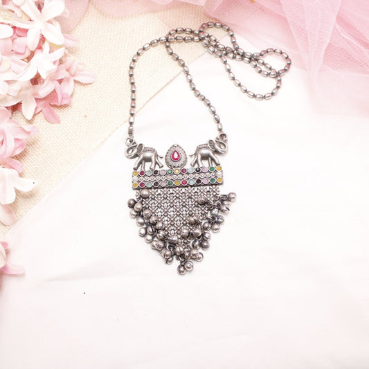 VINTAGE LOOK SILVER REPLICA ELEPHANT PAIR PENDANT - MULTICOLOUR