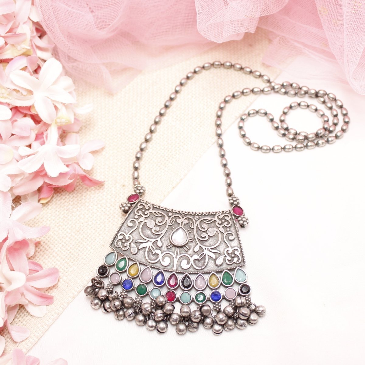 VINTAGE LOOK SILVER REPLICA RAJPUTANA PENDANT - MULTICOLOUR