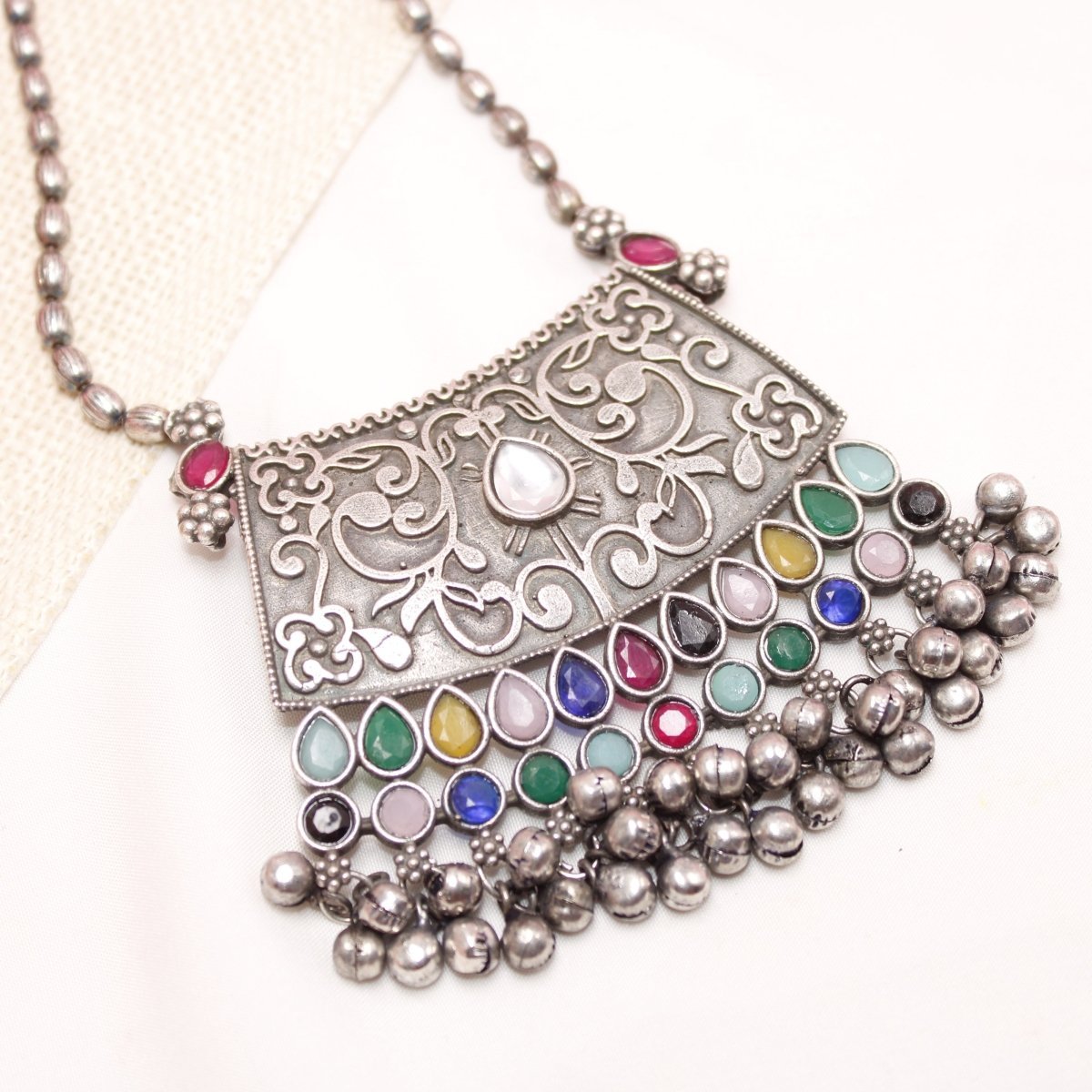 VINTAGE LOOK SILVER REPLICA RAJPUTANA PENDANT - MULTICOLOUR