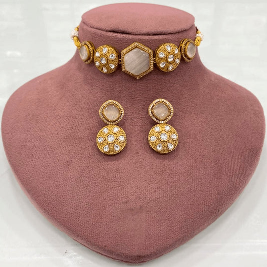 White Kundan Choker Necklace Set – Handcrafted Gold-Plated Bridal Jewellery
