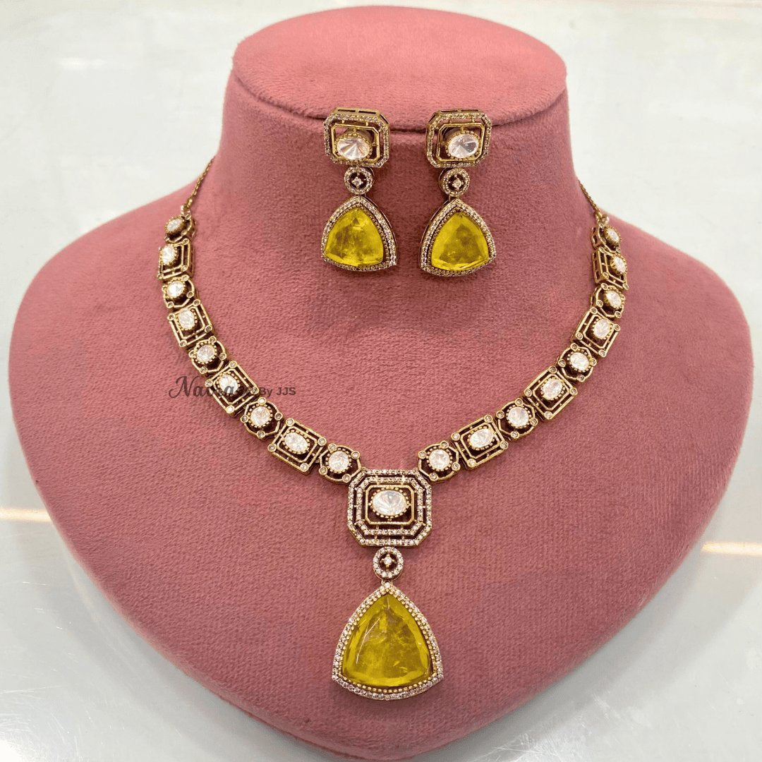 Yellow Stone Heritage Necklace with Matching Earrings