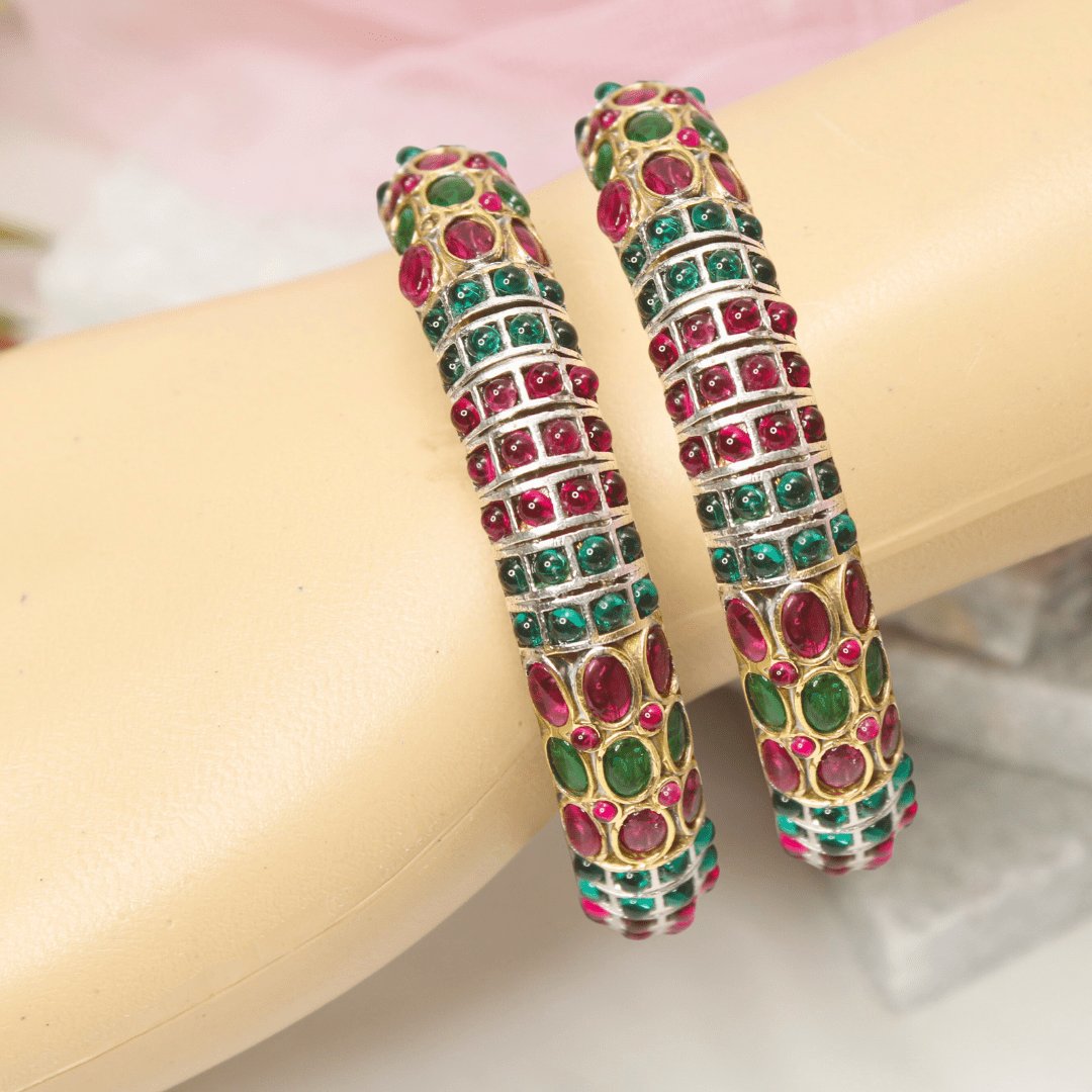 Ruby & Emerald Nagina Dual-Tone Bangles – Set Of 2 featured in Navraee jewellery styling guide