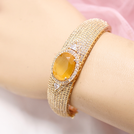 Oval Yellow Stone Openable Bracelet – Designer Gold Kada