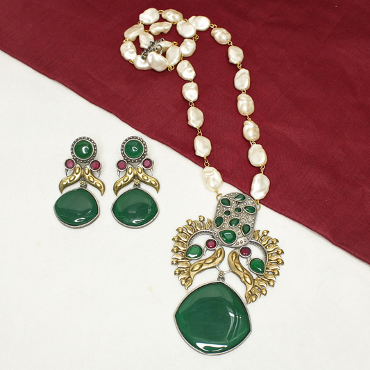 ANTIQUE EMERALD GREEN STONE PEARL NECKLACE SET - ETHNIC JEWELRY