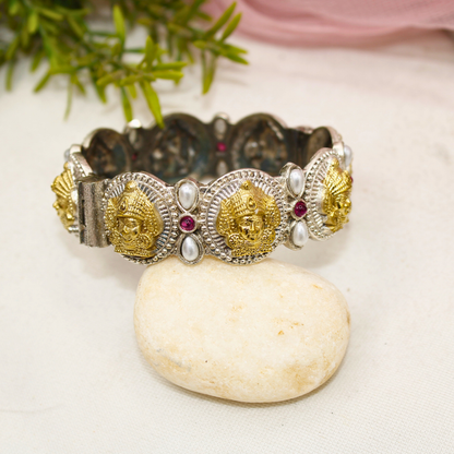 DUAL-TONE DEVI KADA -RED & WHITE