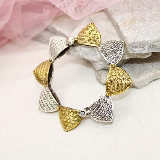 Dual-Tone Openable Kada – Gold & Silver Engraved Statement Bracelet