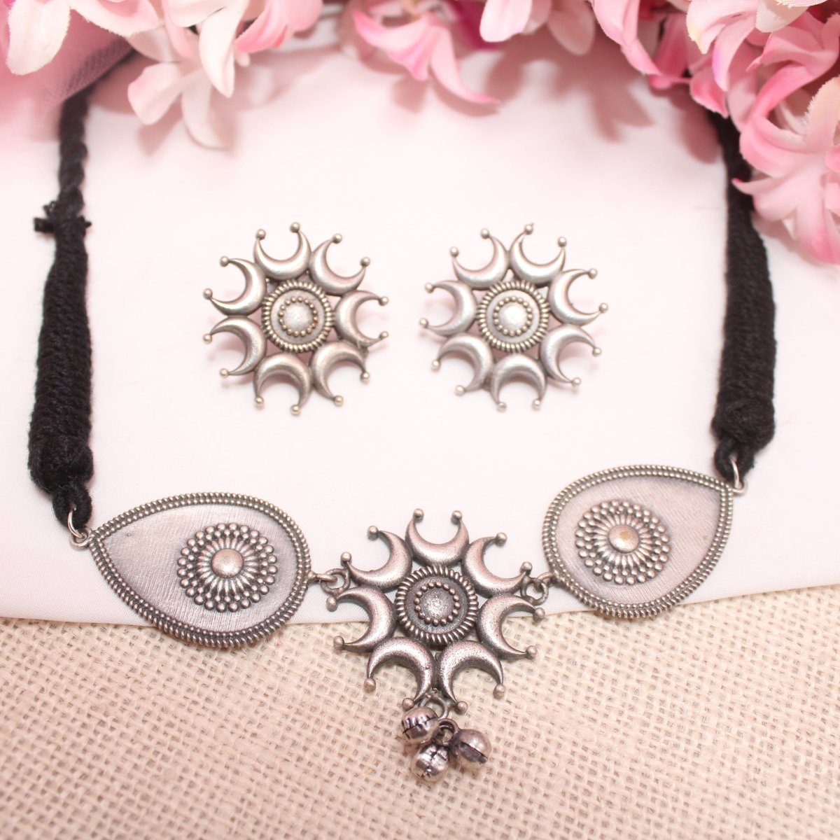 7 CHAAND NECKLACE SET