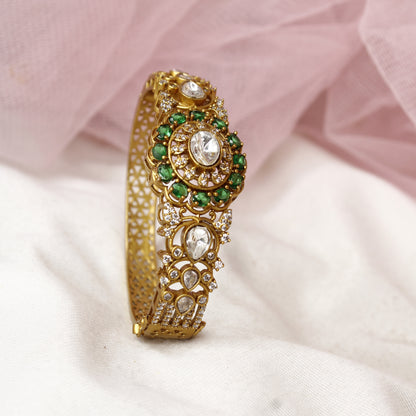 Royal Antique Polki Kada with Emerald Green Stones