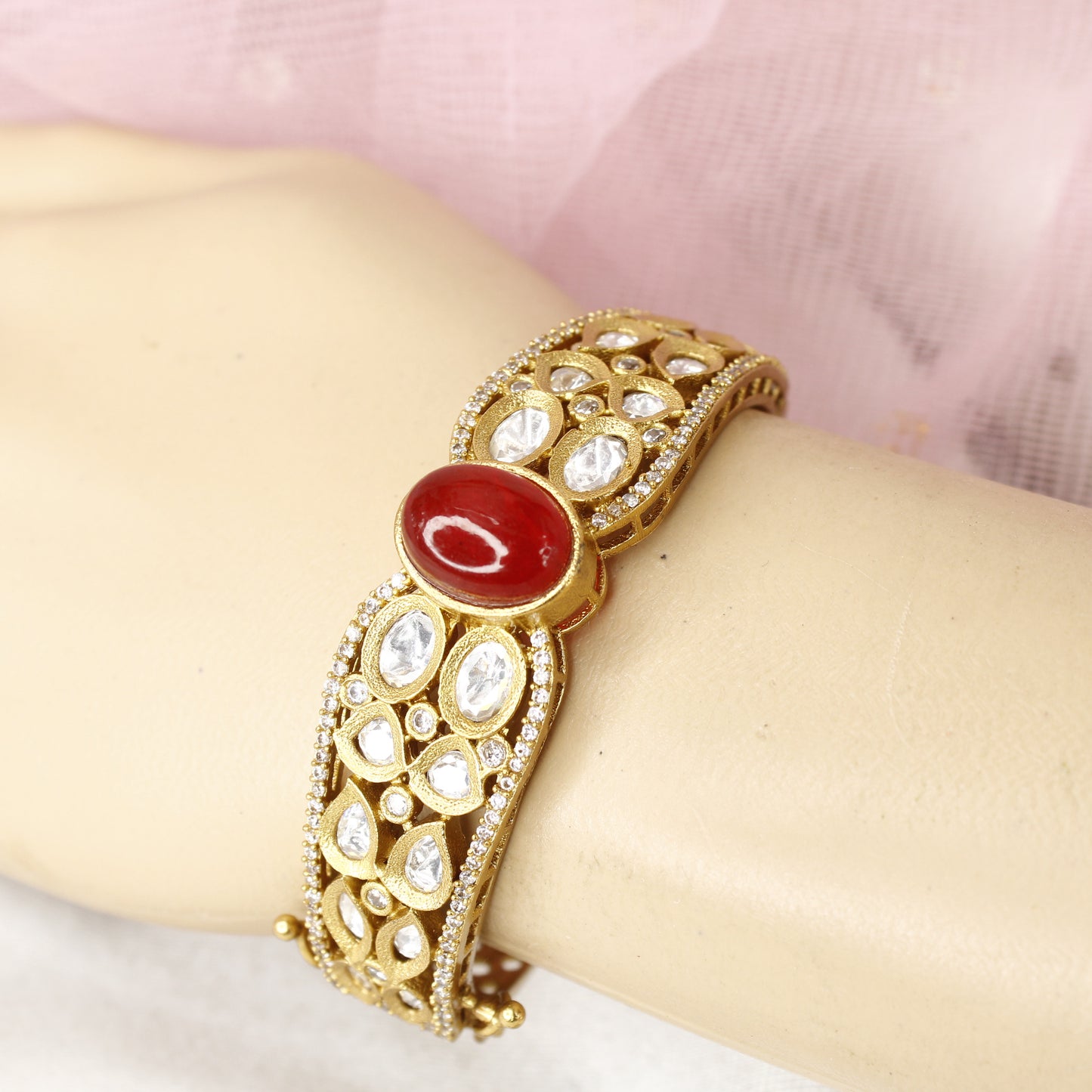 Traditional Jadau Style Antique Polki Kada with Red Stone