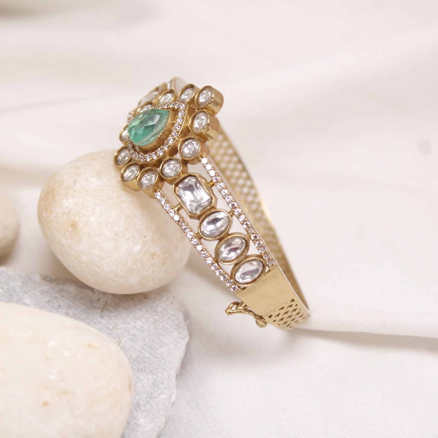 Royal Emerald Green & Polki Micro Gold Plated Kada