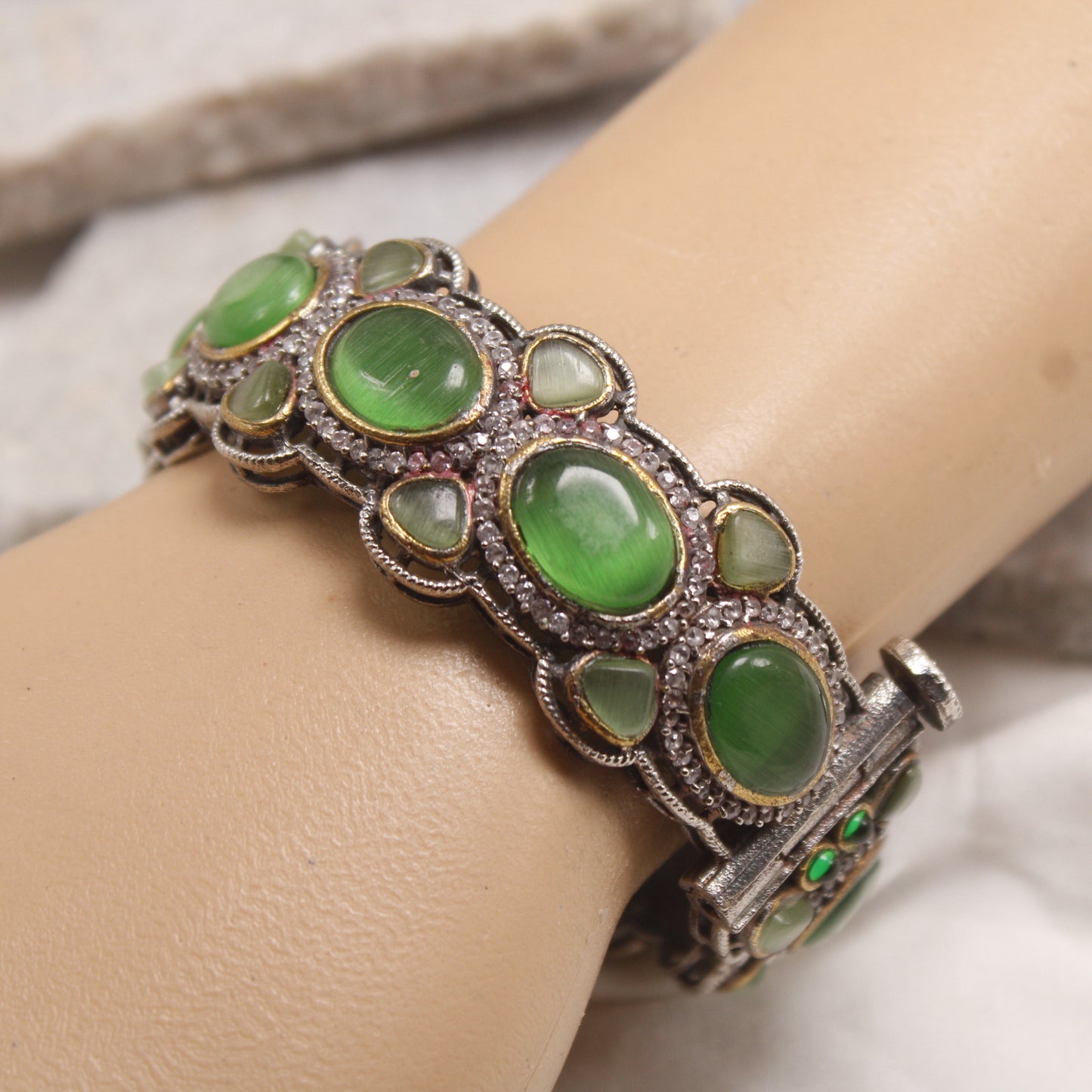 Premium Antique Victorian Green Stone Single Kada