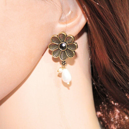 AARYA DUAL TONE NECKLACE SET-BLACK