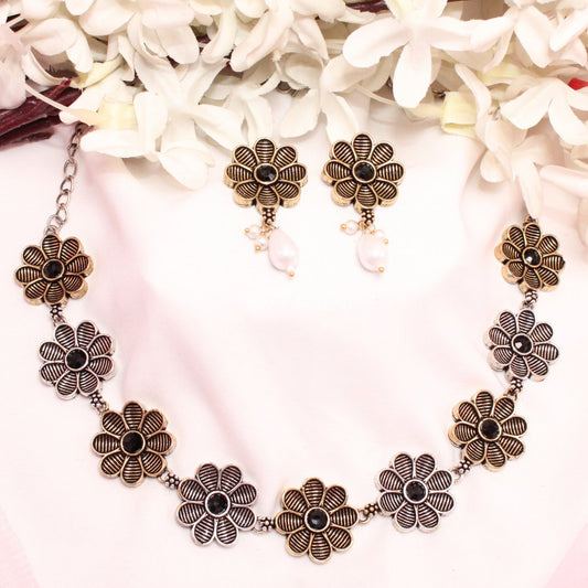 AARYA DUAL TONE NECKLACE SET - BLACK