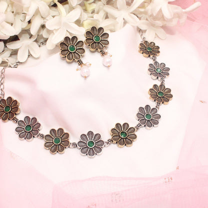 AARYA DUAL TONE NECKLACE SET-GREEN