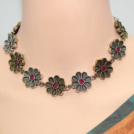 AARYA DUAL TONE NECKLACE SET - RED