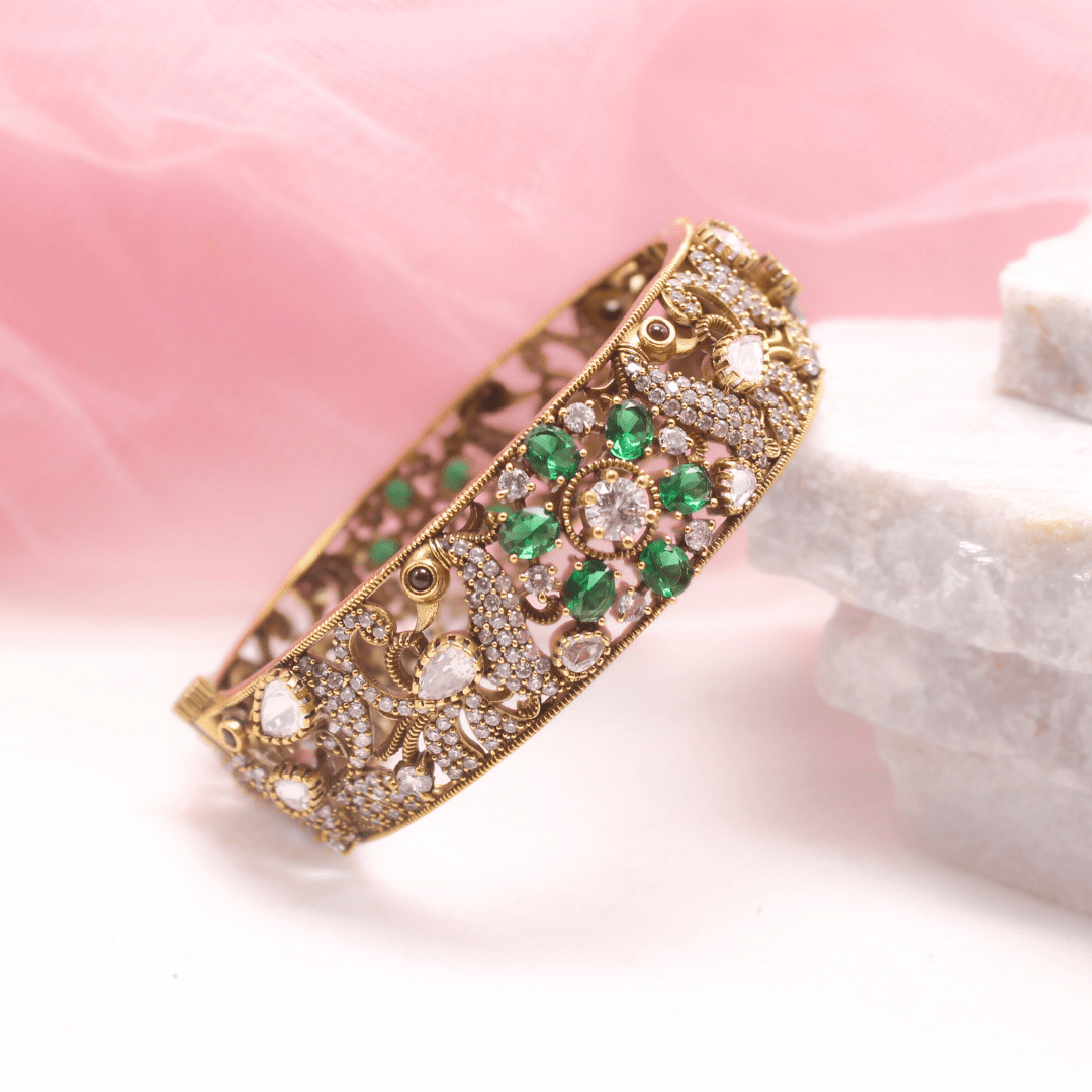 AMRAPALI INSPIRED ANTIQUE MOISSANITE KADA - (SET OF 2) - GREEN