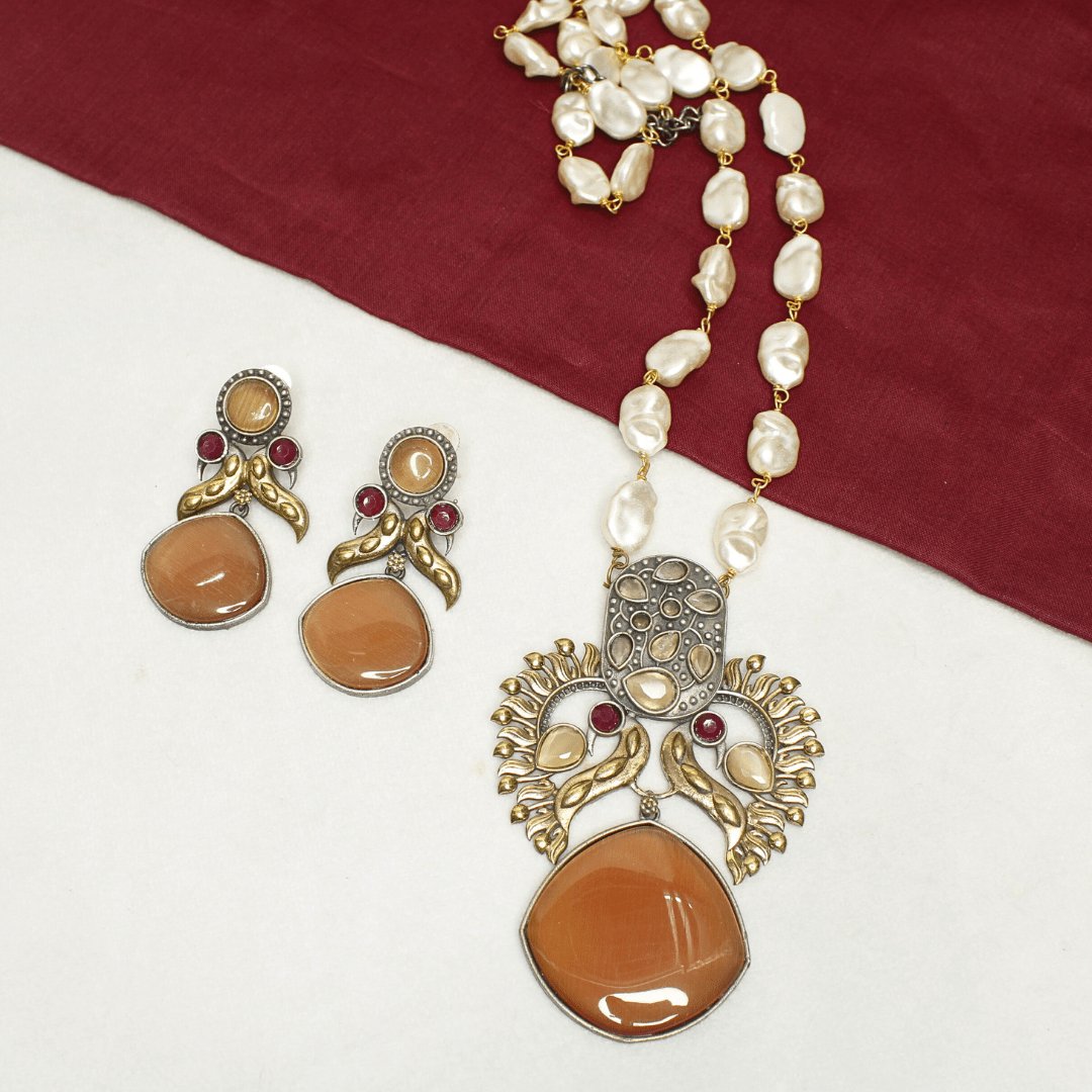 ANTIQUE CARAMEL STONE PEARL PENDANT SET - ETHNIC JEWELRY