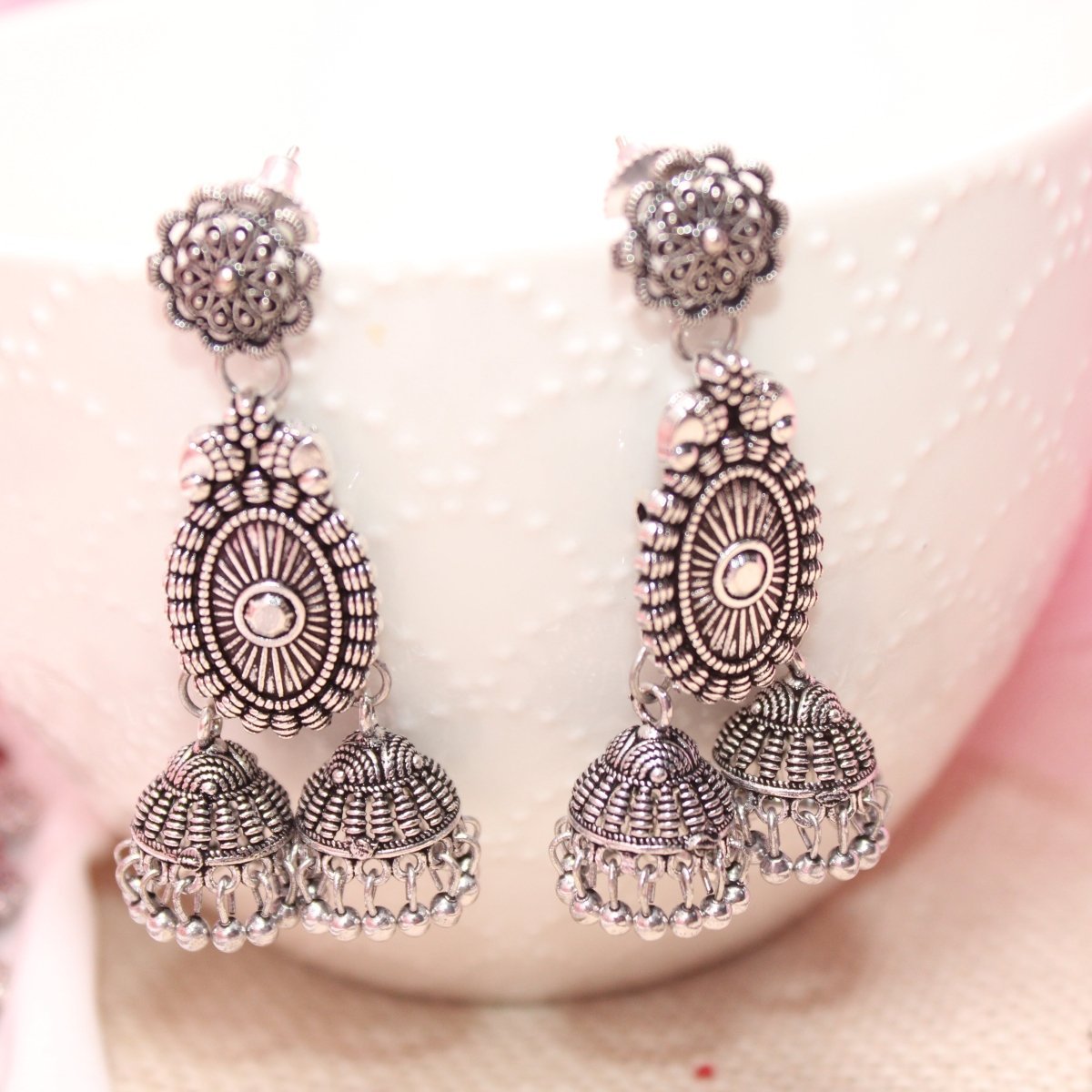 BANJARA PENDANT SET-DOUBLE JHUMKI PATTERN-WHITE