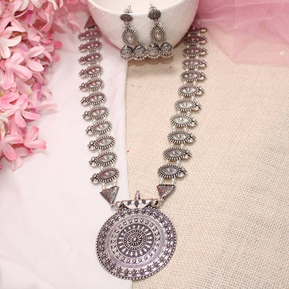 BANJARA PENDANT SET-DOUBLE JHUMKI PATTERN-WHITE