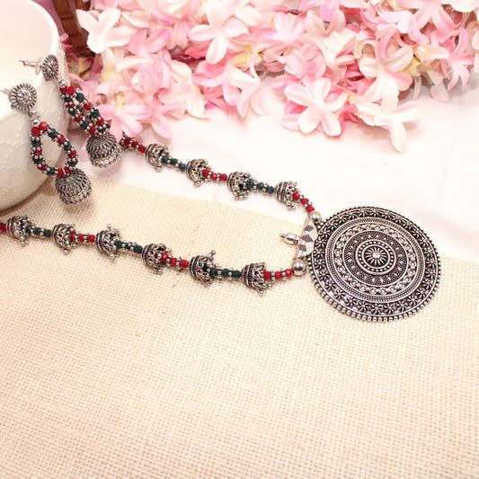 BANJARA PENDANT SET - JHUMKI PATTERN - CHAKRA - MAROON & GREEN