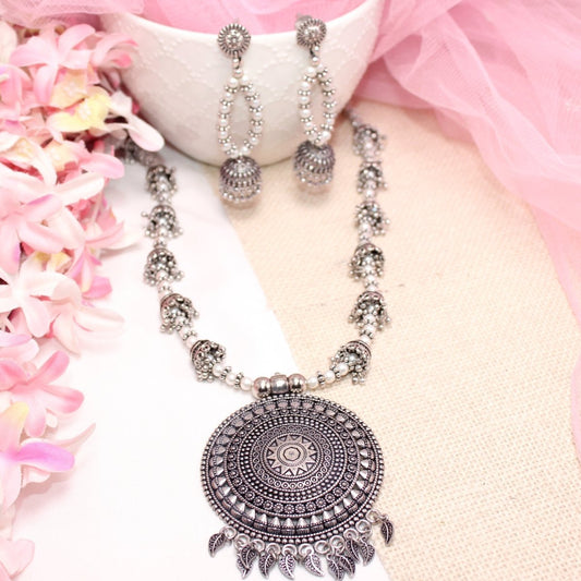 BANJARA PENDANT SET-JHUMKI PATTERN-CHAKRA PATTERN-WHITE