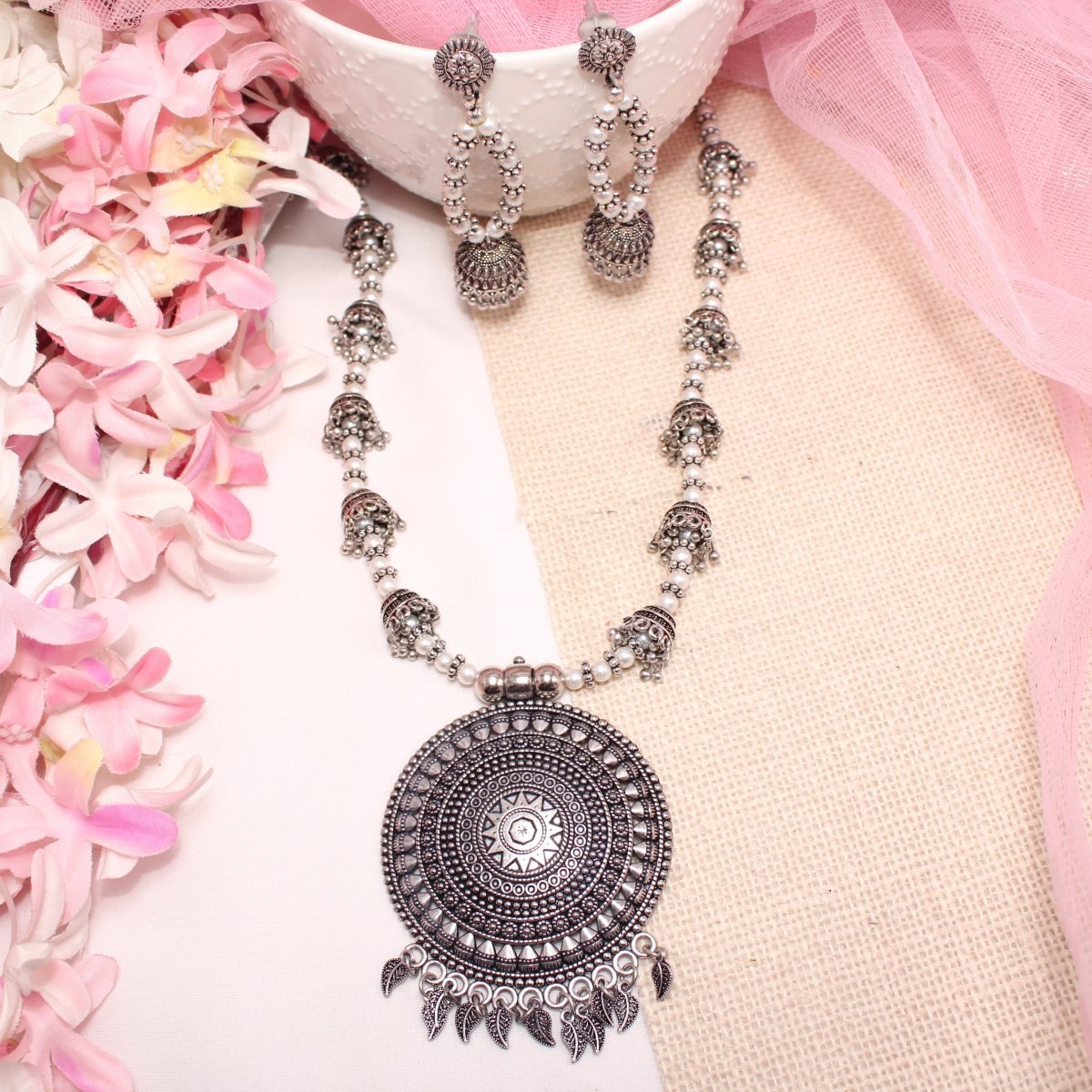 BANJARA PENDANT SET-JHUMKI PATTERN-CHAKRA PATTERN-WHITE