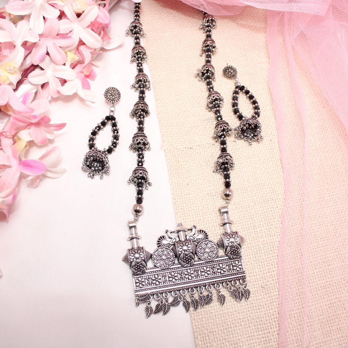 BANJARA PENDANT SET-JHUMKI PATTERN-RECTANGULAR PATTERN-BLACK
