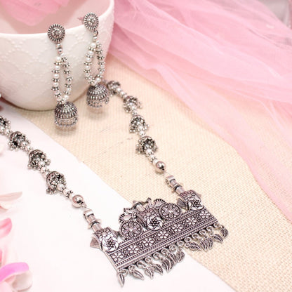 BANJARA PENDANT SET-JHUMKI PATTERN-RECTANGULAR PATTERN-WHITE
