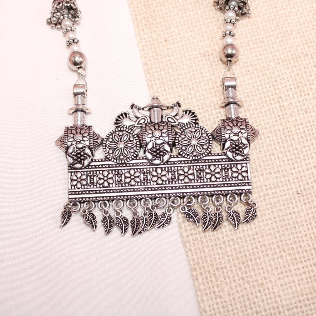 BANJARA PENDANT SET-JHUMKI PATTERN-RECTANGULAR PATTERN-WHITE