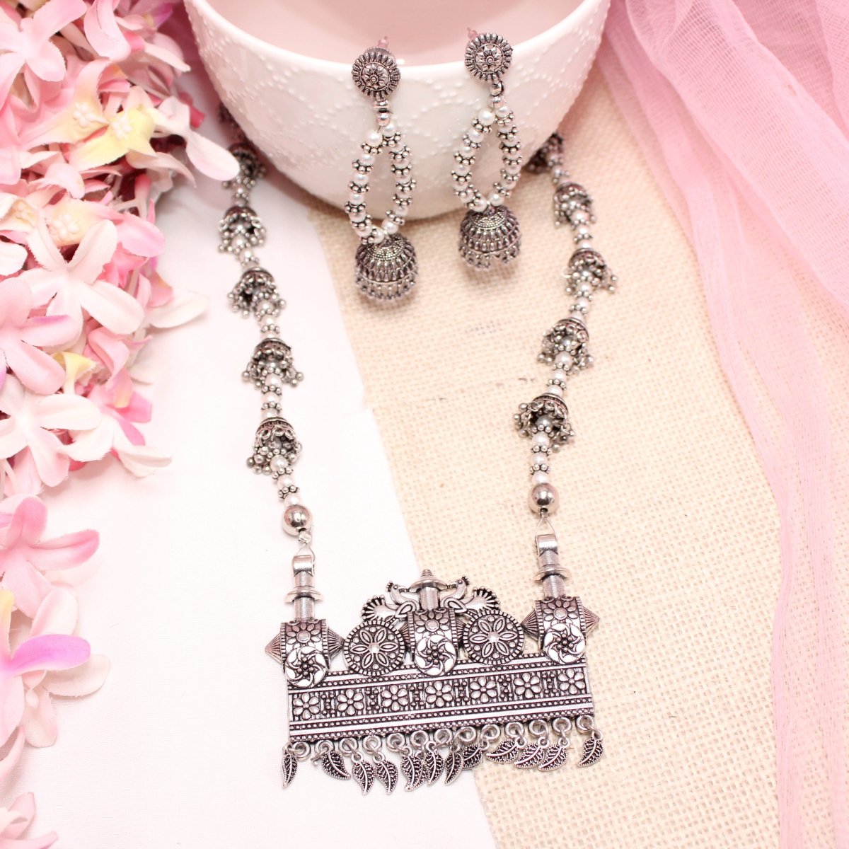 BANJARA PENDANT SET - JHUMKI PATTERN - RECTANGULAR PATTERN - WHITE