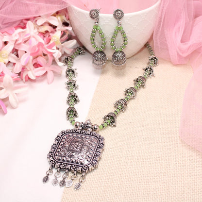 BANJARA PENDANT SET - JHUMKI PATTERN - SQUARE - GREEN