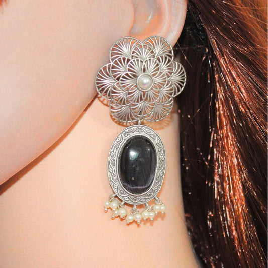 BIG FLOWER JAALI WITH MONALISA STONE EARRING - BLACK