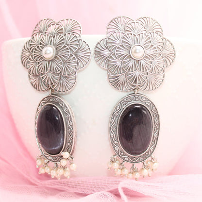BIG FLOWER JAALI WITH MONALISA STONE EARRING - BLACK