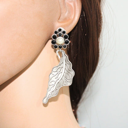 BIG LEAF EARRING DANGLER - BLACK
