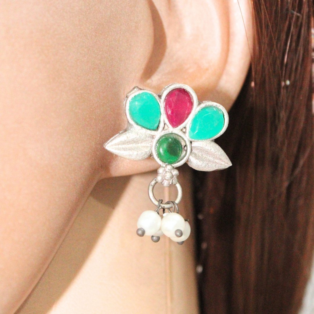 BIG TEAR-DROP WITH STONE PENDANT SET-RED & GREEN