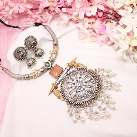 BOHO CHAKRA PATTERN HASLI NECKLACE - ORANGE