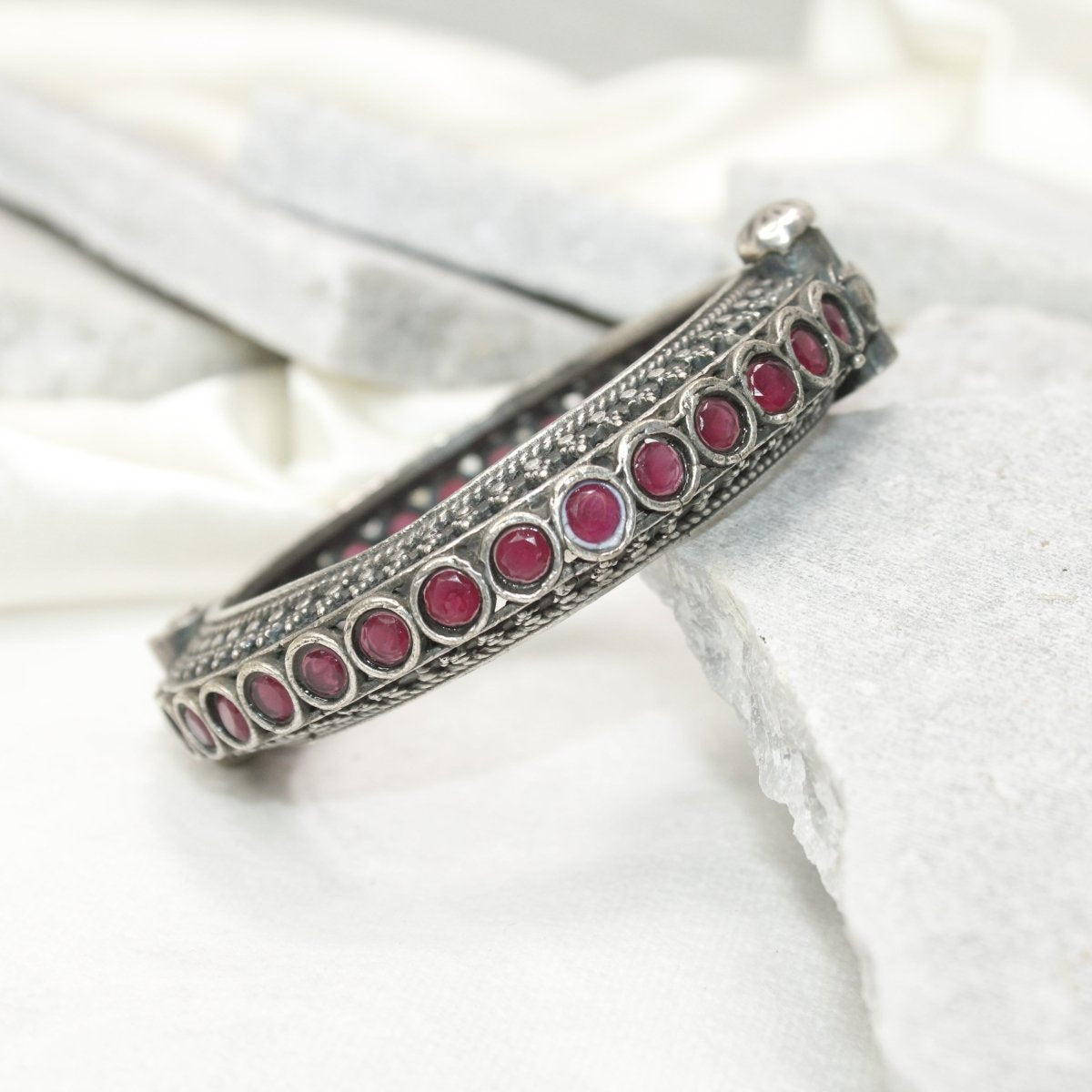 BOHO CHAKRA PATTERN MULTI STONE KADA-RED