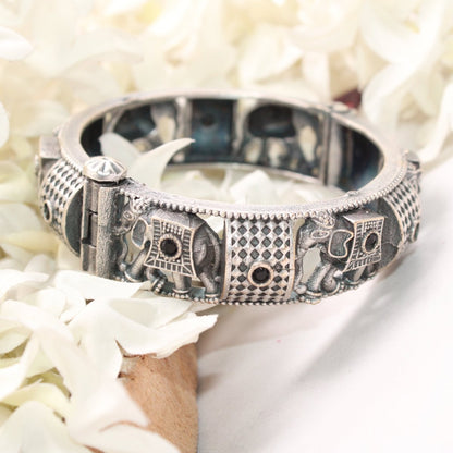 BOHO ELEPHANT KADA BLACK STONE MATTE FINISH - SINGLE KADA
