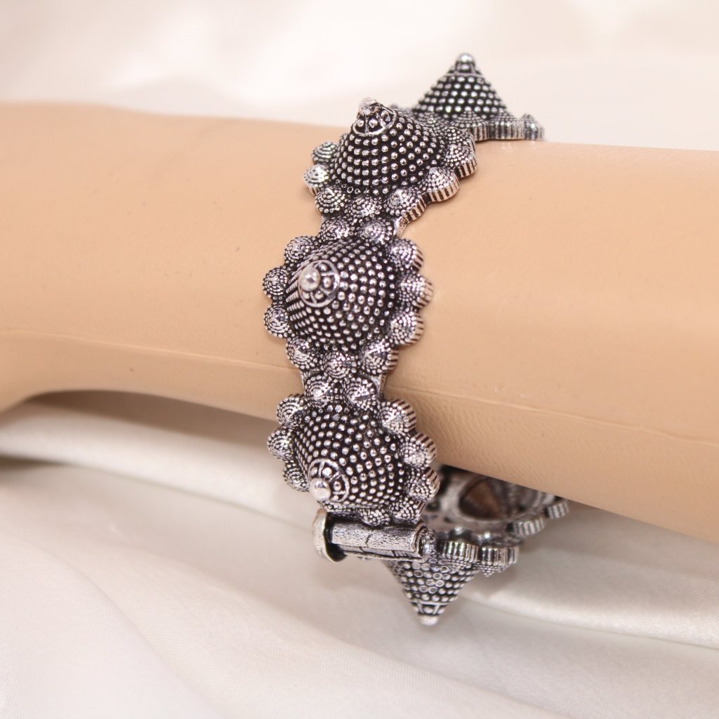 BOHO KADA CONE-DOT PATTERN-SINGLE KADA