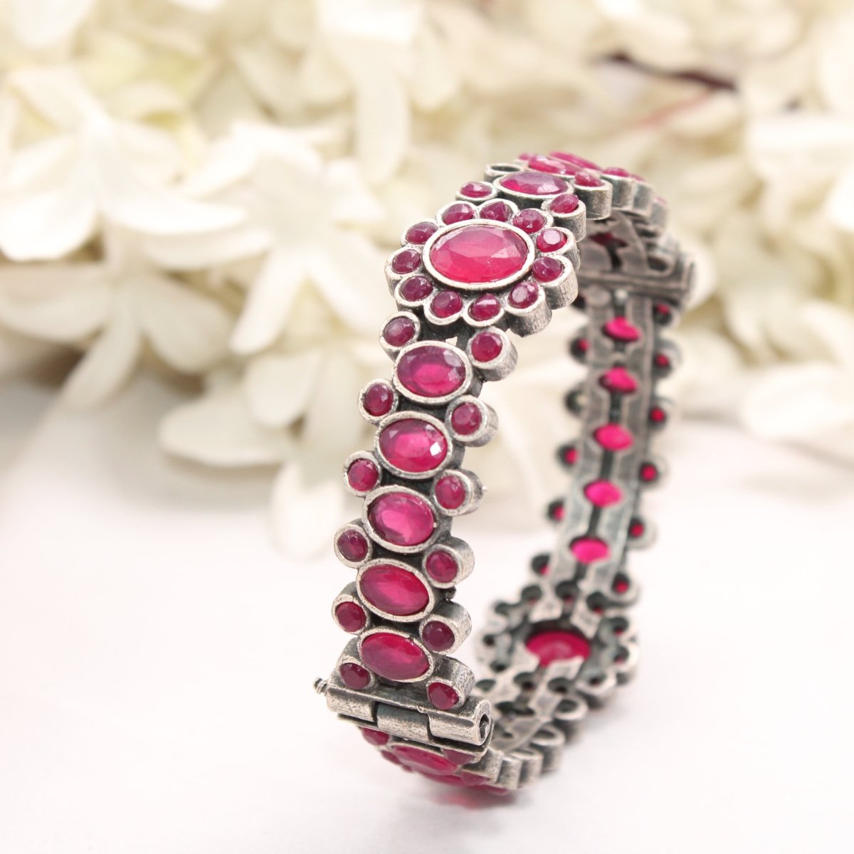 BOHO OVAL STONE KADA RED STONE MATTE FINISH - SINGLE KADA