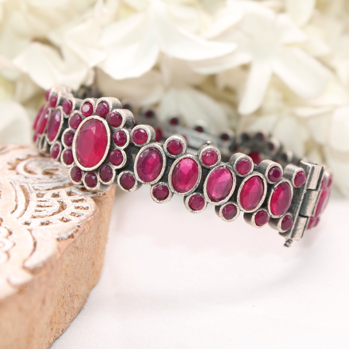 BOHO OVAL STONE KADA RED STONE MATTE FINISH - SINGLE KADA